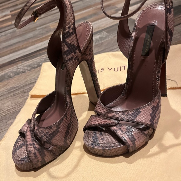Louis Vuitton Snakeskin Leather Heels - Picture 2 of 4